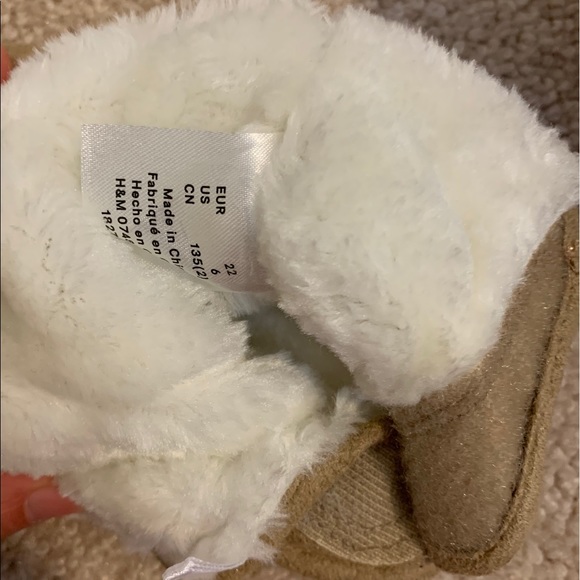 Warm soft toddler boots - Picture 5 of 7